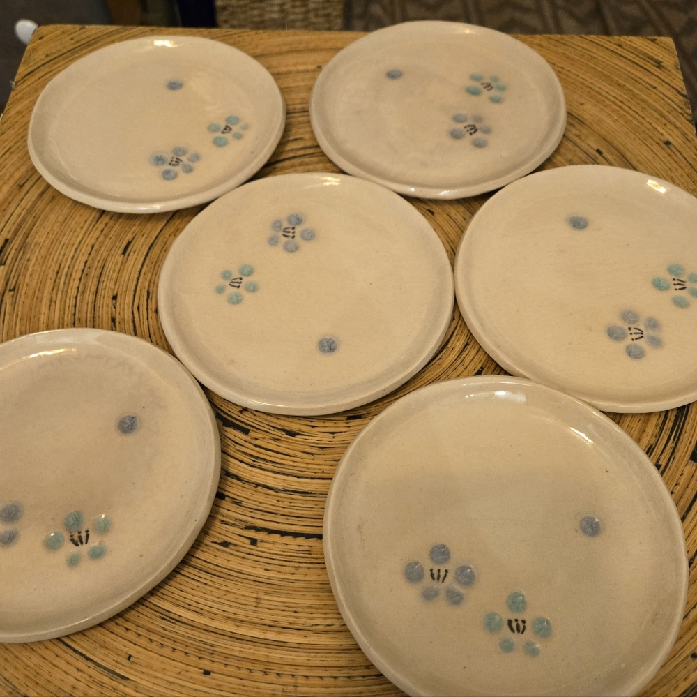 6 small handmade dimsum plates